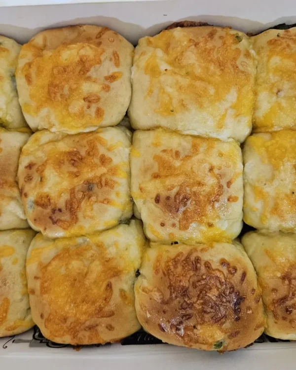 Sweet and Spicy Dinner Rolls